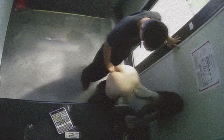 와~씨!! 코인 노래방에서 이래도 돼?